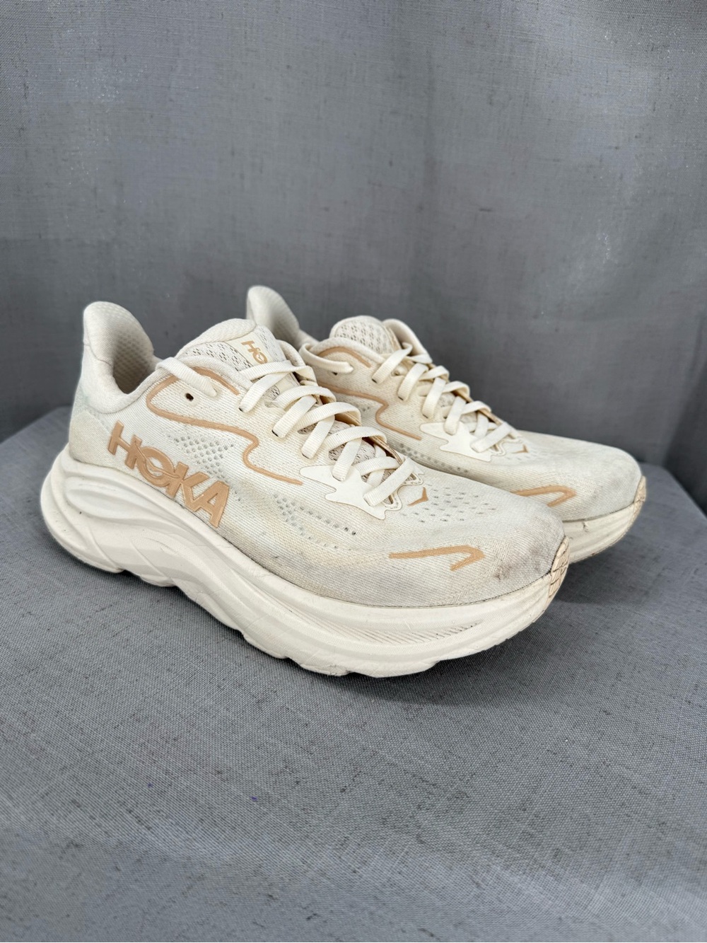 Hoka One One Clifton 10 Vanilla Birch 1162031-VCH Womens Sz 7.5B